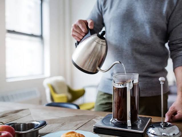How To Make Coffee In A French Press: Step-By-Step Guide